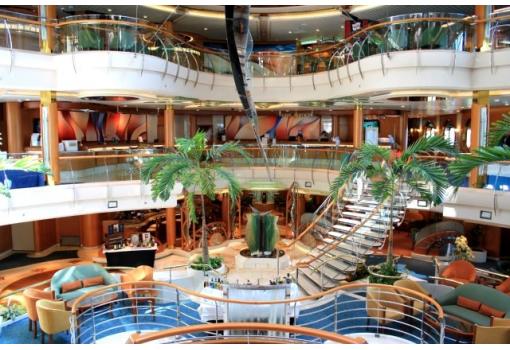 Otra imagen del Centrum del Vision of the Seas